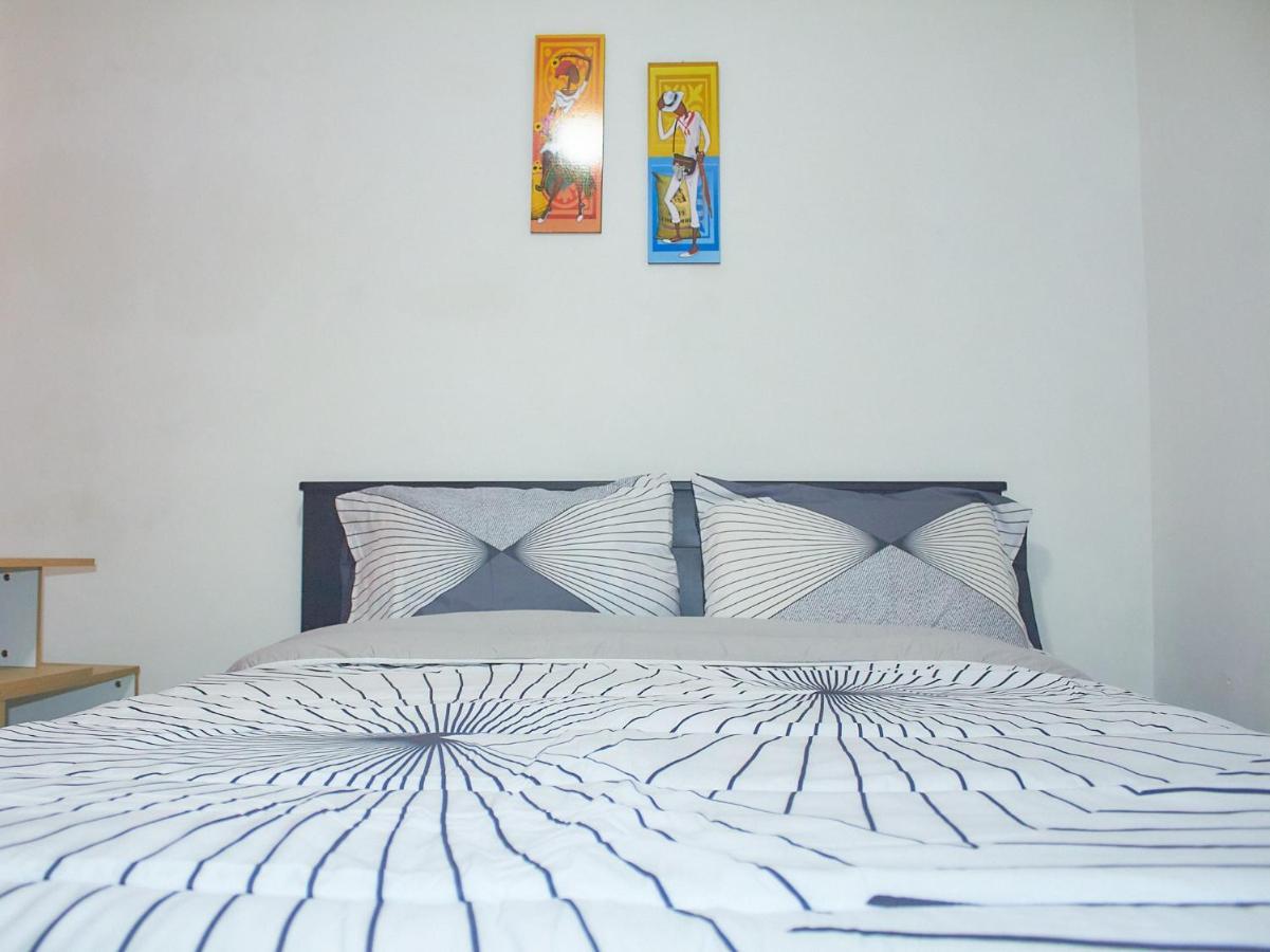 cómodo apartamento gran ubicación y a/c Cali Exterior foto